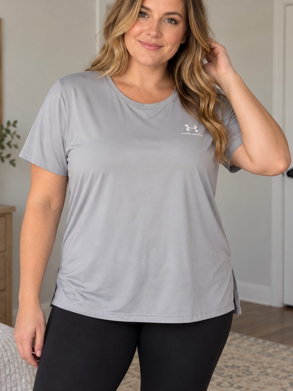 #1328 Under Armour RUSH Vanish Energy 2.0 Tee Women’s XL Gray NWT